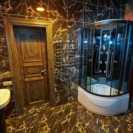 Charivna Taistra Bed & Breakfast Brovary Luaran gambar
