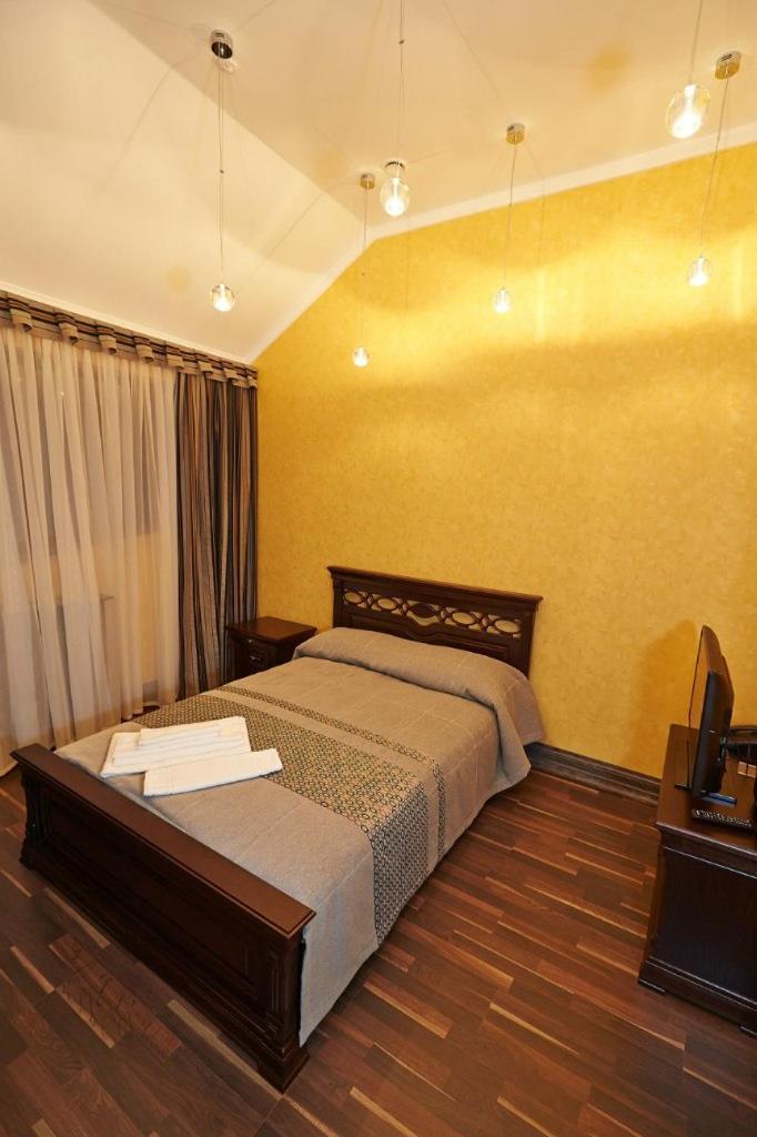 Charivna Taistra Bed & Breakfast Brovary Luaran gambar